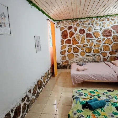 Casutadinvama * Vama Veche