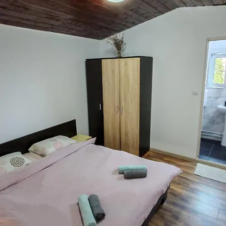 Casutadinvama Vama Veche