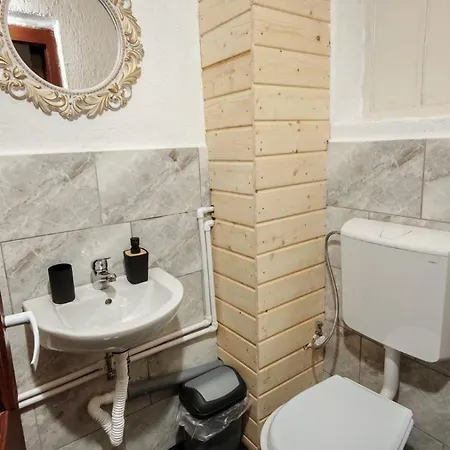 Casutadinvama * Vama Veche