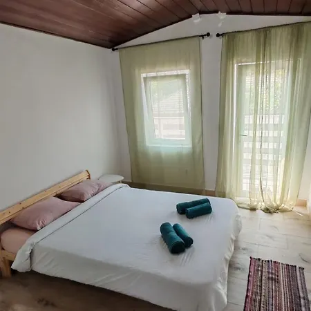 Casutadinvama Vama Veche