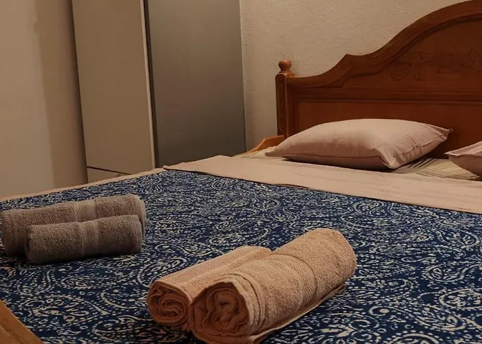 Casutadinvama Guest house